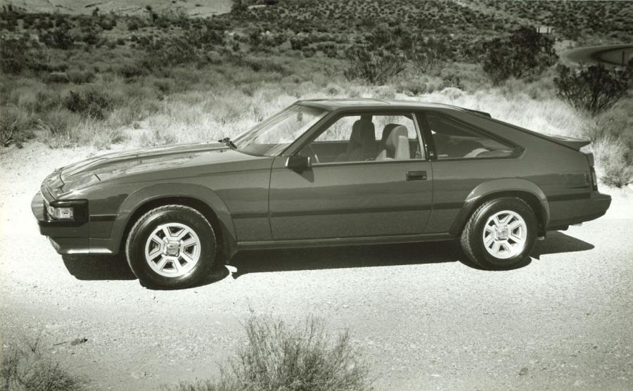  Toyota Supra 1982 года  (фото 4 из 8)